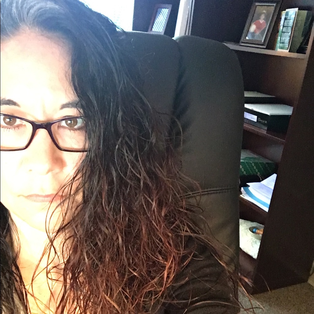 Meet your Posher, Candice